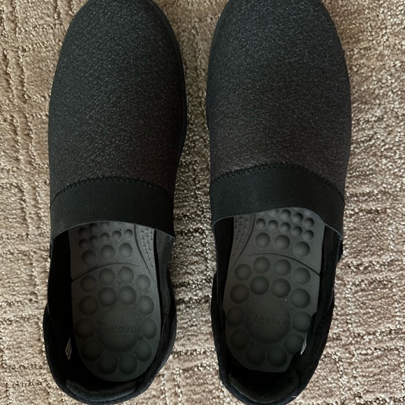 Crocs - Picture 3 of 4